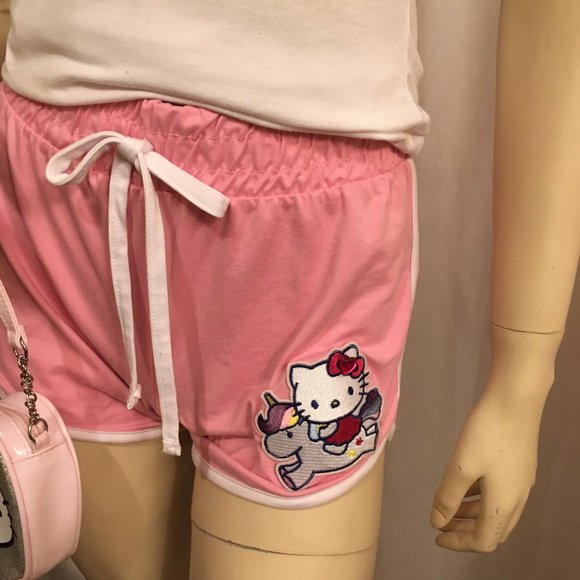 ADORABLE hello kitty cotton candy pink shorts,leather braclete and necklace set! - Picture 8 of 13